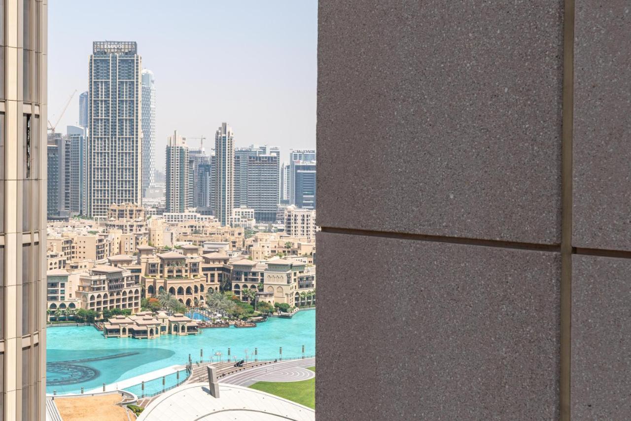 Ultimate Stay / 4 Beds / Burj Khalifa View Dubai Exteriör bild