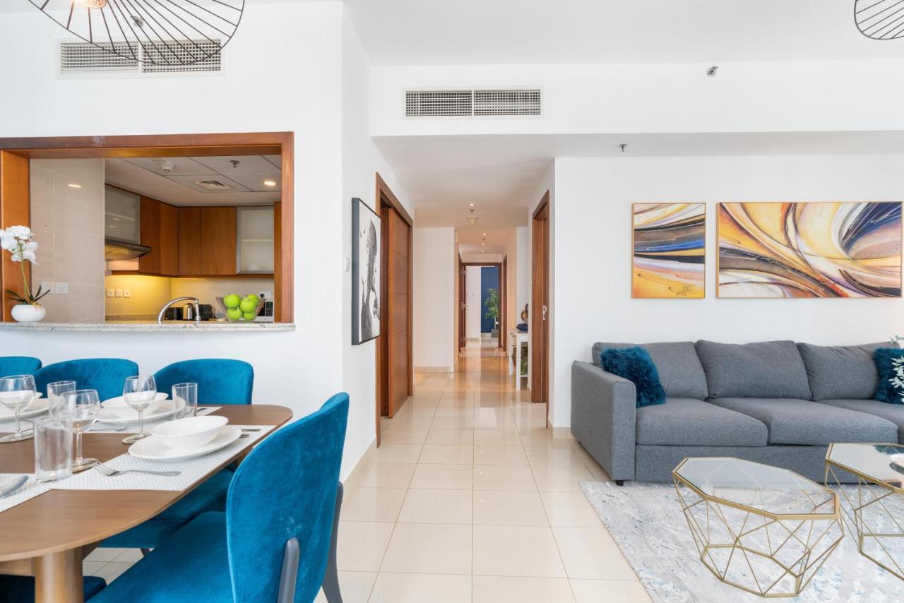 Ultimate Stay / 4 Beds / Burj Khalifa View Dubai Exteriör bild